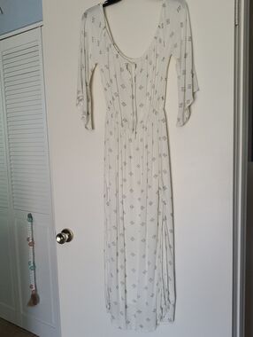 Amuse Society Cream Maxi Dress with Subtle Black Print